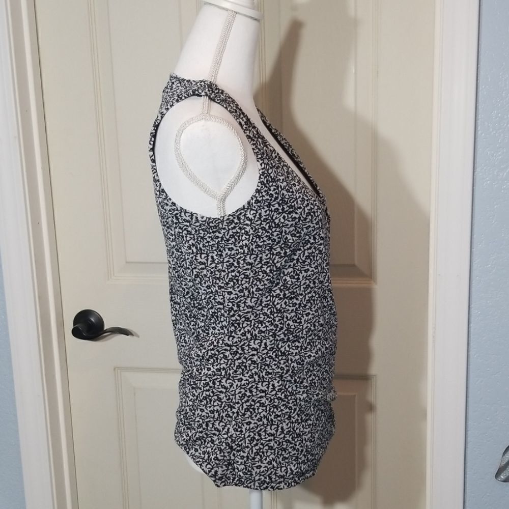 Michael Kors, Black/Wht Blouse, Large - Picture 4 of 7